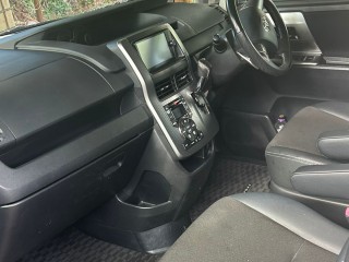 2014 Toyota Voxy for sale in Manchester, Jamaica