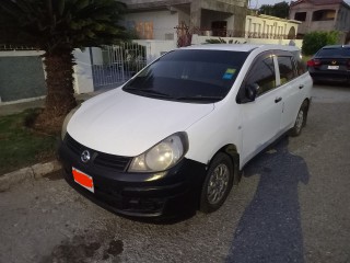 2012 Nissan AD Wagon
$580,000