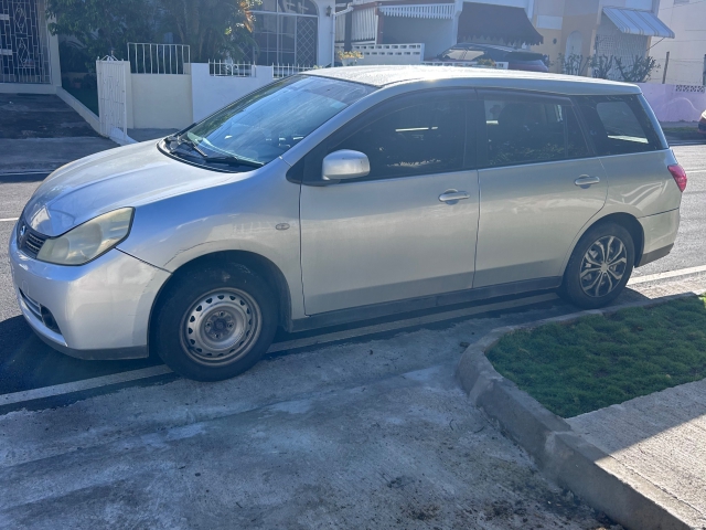 2012 Nissan Wingroad for sale in Kingston / St. Andrew, Jamaica