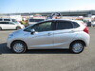 2016 Honda Fit Hybrid 100 financing available or best offer for sale in Kingston / St. Andrew, Jamaica
