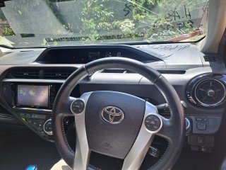 2015 Toyota Aqua 
$1,600,000