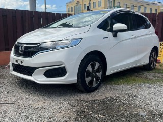 2017 Honda Fit Hybrid for sale in Kingston / St. Andrew, Jamaica