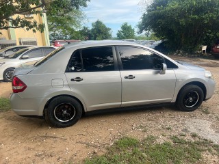 2012 Nissan Tiida Latio