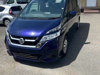 2017 Nissan Serena