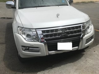 2015 Mitsubishi PAJERO for sale in Kingston / St. Andrew, Jamaica