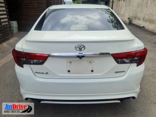 2013 Toyota MARK X