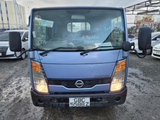 2011 Nissan Cabstar Truck