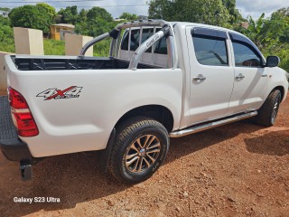 2014 Toyota Hilux