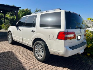 2013 Lincoln Navigator Limited