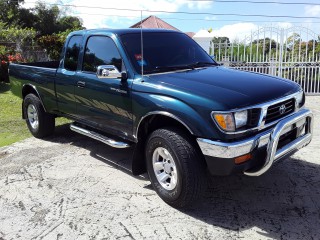 1995 Toyota Pickup for sale in Manchester, 