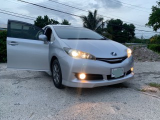 2013 Toyota Wish for sale in Kingston / St. Andrew, Jamaica