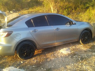 2013 Mazda Mazda 3 for sale in Kingston / St. Andrew, Jamaica