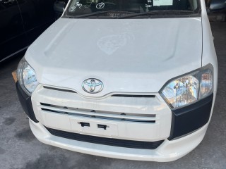 2017 Toyota Succeed
