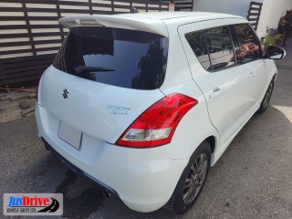 2013 Suzuki Swift Sport