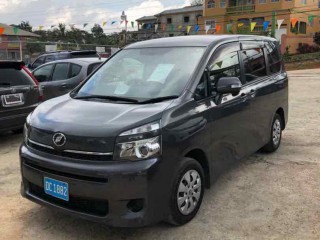 2011 Toyota Voxy for sale in Manchester, Jamaica