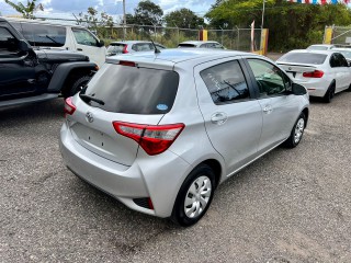 2017 Toyota VITZ