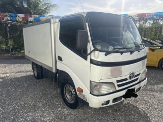 2013 Toyota Toyoace
$2,100,000