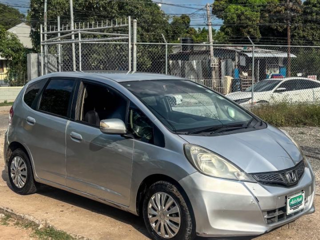 2012 Honda Fit for sale in Kingston / St. Andrew, Jamaica