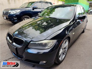 2011 BMW 323i