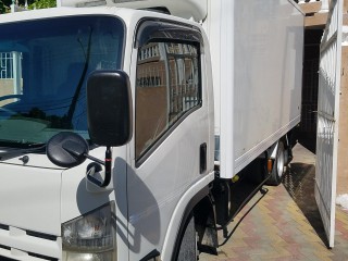 2009 Isuzu Elf for sale in Kingston / St. Andrew, Jamaica