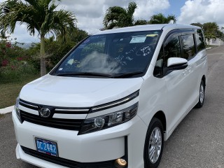 2016 Toyota Voxy for sale in Manchester, Jamaica