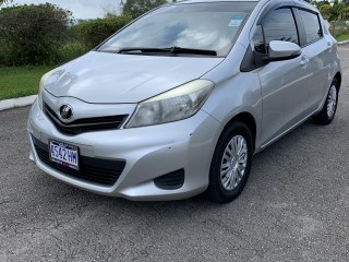 2012 Toyota VITZ