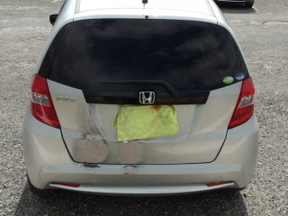 2011 Honda Fit for sale in Kingston / St. Andrew, Jamaica