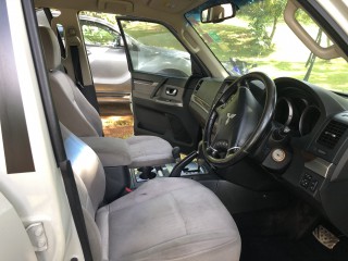 2014 Mitsubishi Pajero for sale in Kingston / St. Andrew, Jamaica