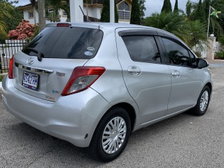 2012 Toyota VITZ