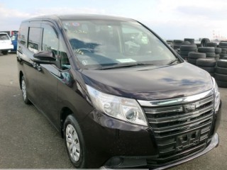 2015 Toyota Noah for sale in Kingston / St. Andrew, Jamaica