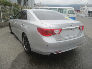 2011 Toyota Mark X 250G Package for sale in Kingston / St. Andrew, Jamaica