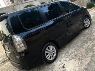 2011 Toyota Voxy sunroof for sale in St. James, Jamaica