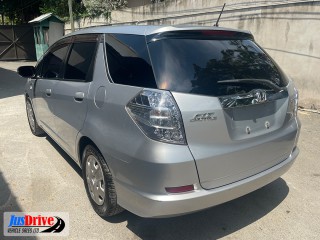 2013 Honda FIT SHUTTLE for sale in Kingston / St. Andrew, Jamaica