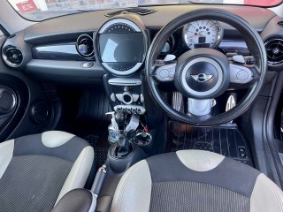 2011 Mini Mini Cooper s