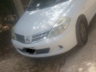 2010 Nissan Tida for sale in Clarendon, Jamaica