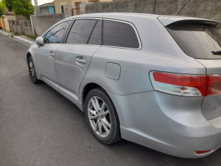 2010 Toyota Avensis wagon