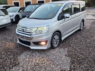 2015 Honda Stepwagon Spada