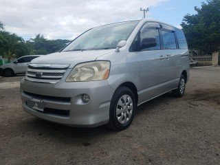 2006 Toyota Noah for sale in St. Catherine, Jamaica