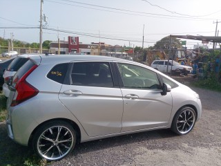 2016 Honda FIT