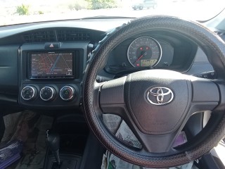 2017 Toyota Axio