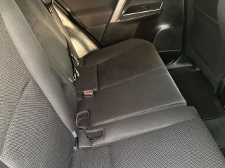 2018 Toyota Rav4
$3,450,000