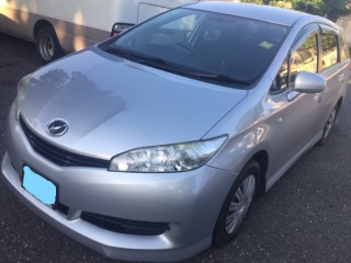 2010 Toyota WISH for sale in Kingston / St. Andrew, Jamaica