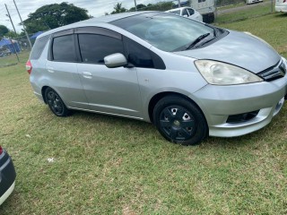 2012 Honda Fit Shuttle