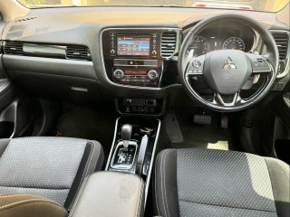 2019 Mitsubishi Outlander 
$4,000,000