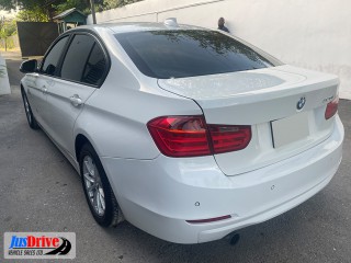 2012 BMW 320I