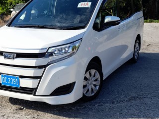 2021 Toyota Noah 
$4,300,000