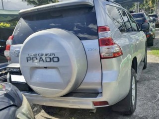 2017 Toyota Prado