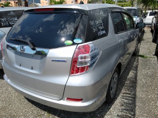 2013 Honda Fit Shuttle for sale in Kingston / St. Andrew, Jamaica