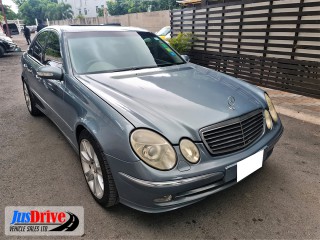 2004 Mercedes Benz E200 for sale in Kingston / St. Andrew, Jamaica