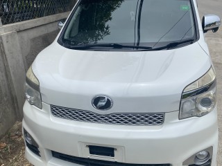 2013 Toyota Voxy for sale in Trelawny, Jamaica